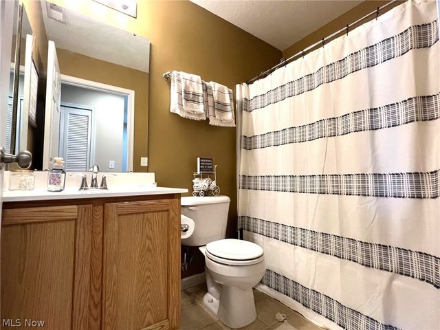 108 Yellowstone Court, Berea, OH 44017