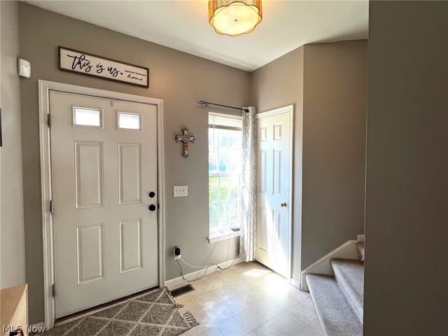 108 Yellowstone Court, Berea, OH 44017