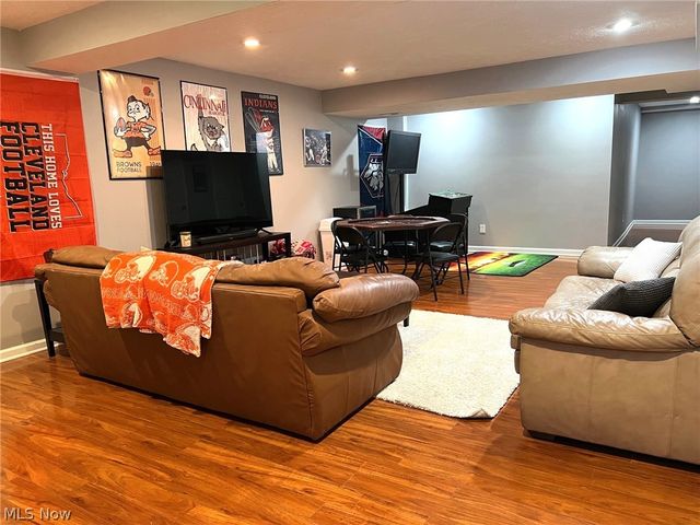 108 Yellowstone Court, Berea, OH 44017