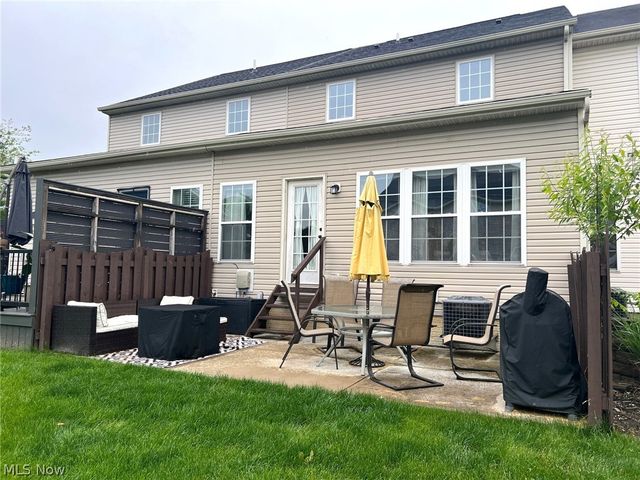 108 Yellowstone Court, Berea, OH 44017
