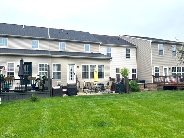 108 Yellowstone Court, Berea, OH 44017