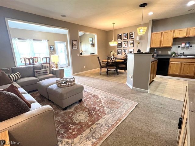 108 Yellowstone Court, Berea, OH 44017