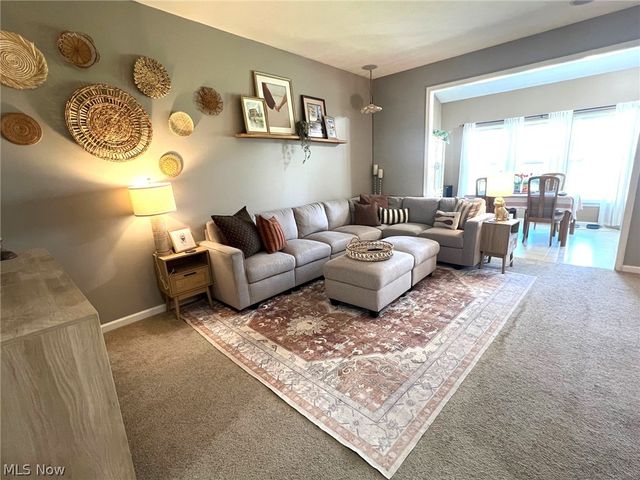 108 Yellowstone Court, Berea, OH 44017