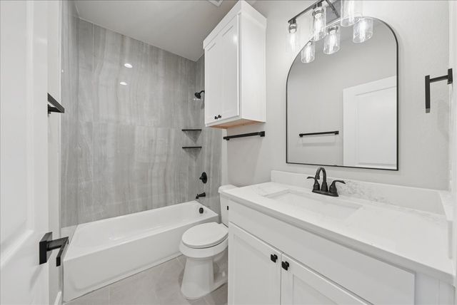 115 Church Street, Waxahachie, TX 75165