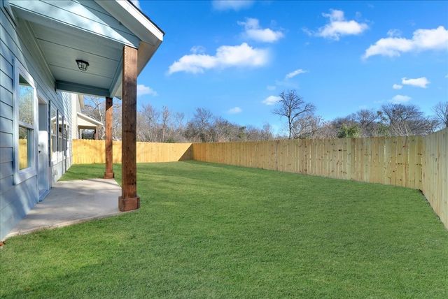 115 Church Street, Waxahachie, TX 75165