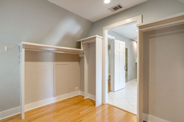 4004 El Campo Avenue, Fort Worth, TX 76107