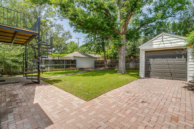 4004 El Campo Avenue, Fort Worth, TX 76107