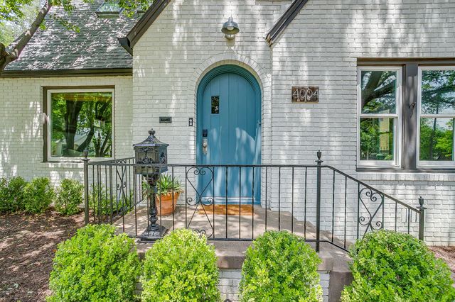 4004 El Campo Avenue, Fort Worth, TX 76107