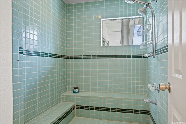 7544 Mokunoio Place, Honolulu, HI 96825