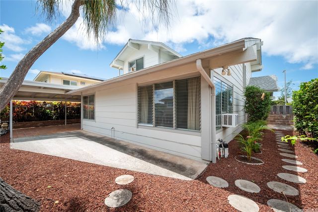 7544 Mokunoio Place, Honolulu, HI 96825