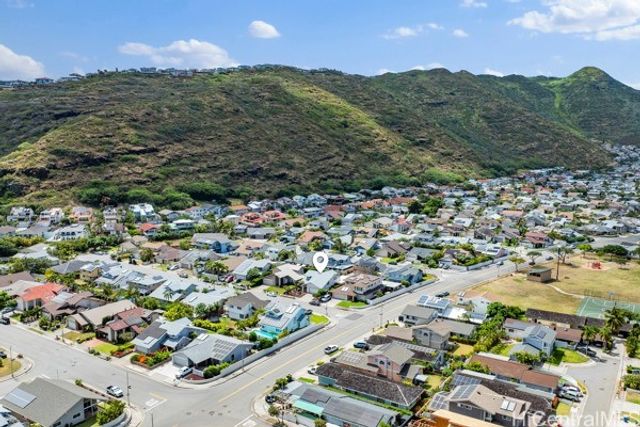 7544 Mokunoio Place, Honolulu, HI 96825