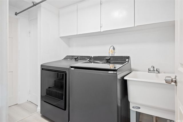 7544 Mokunoio Place, Honolulu, HI 96825