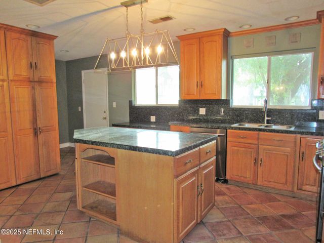 7134 ELECTRA Drive S, Jacksonville, FL 32210