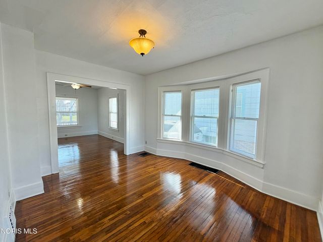 3359 N Detroit Avenue, Toledo, OH 43610