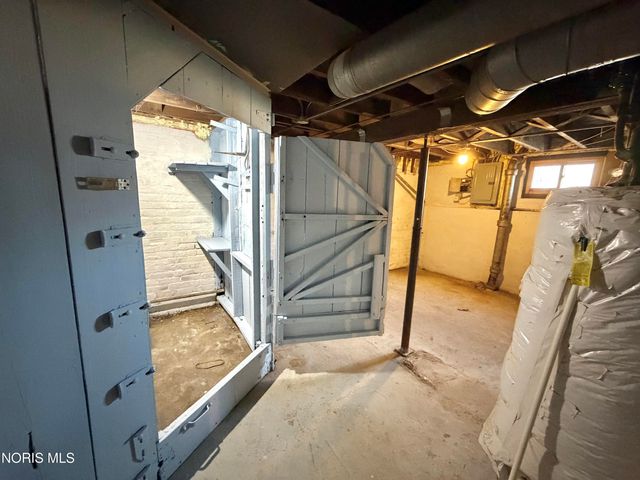 3359 N Detroit Avenue, Toledo, OH 43610