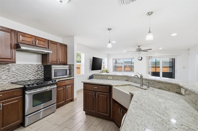 5015 SW 18th Street, West Park, FL 33023