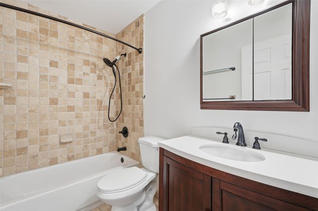 5015 SW 18th Street, West Park, FL 33023