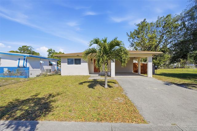 5015 SW 18th Street, West Park, FL 33023