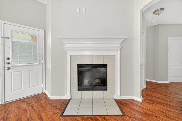 5615 Brookhollow Oaks Trail, Houston, TX 77084