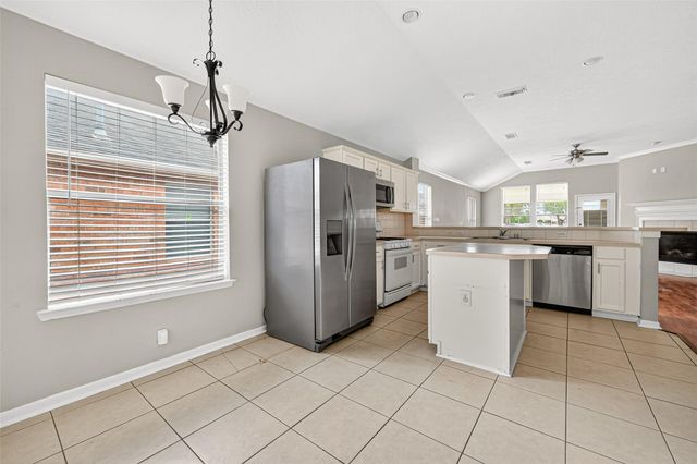 5615 Brookhollow Oaks Trail, Houston, TX 77084