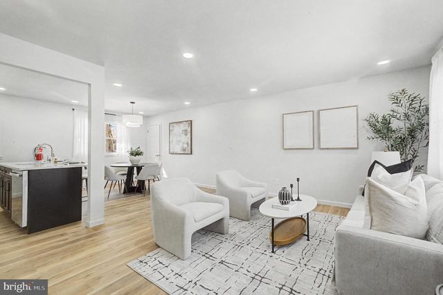 123 LILAC ST, Browns Mills, NJ 08015