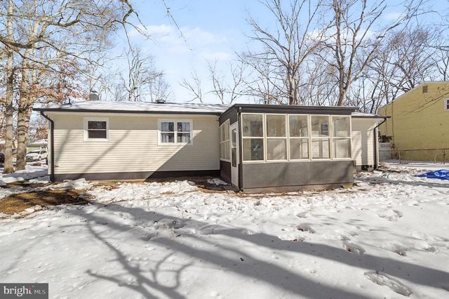 123 LILAC ST, Browns Mills, NJ 08015