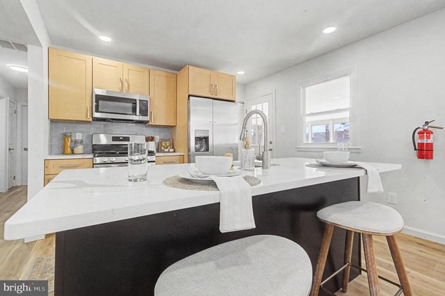 123 LILAC ST, Browns Mills, NJ 08015