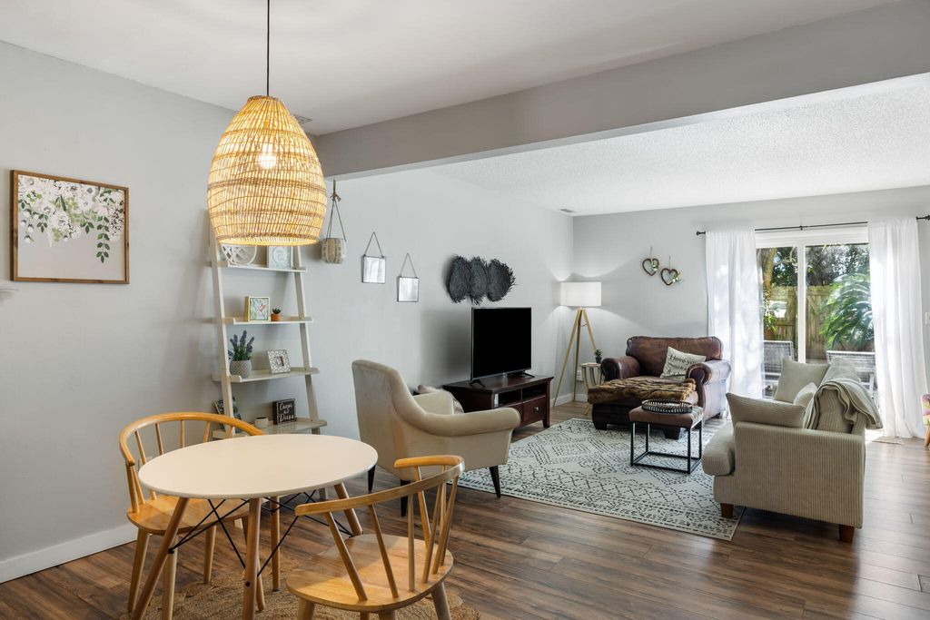 262 Stefan Drive 10f, Charleston, SC 29412