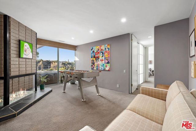 3523 Beverly Ridge Drive, Sherman Oaks, CA 91423