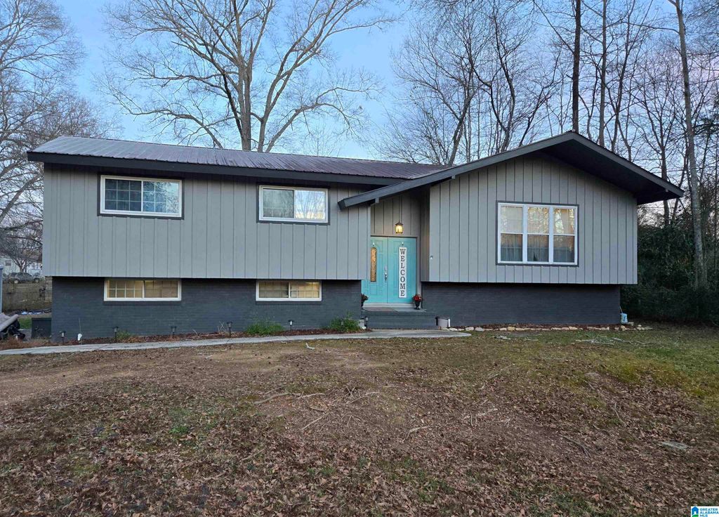 115 2ND STREET N, Pell City, AL 35125