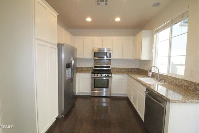 3139 Lisbon Lane, Oxnard, CA 93036