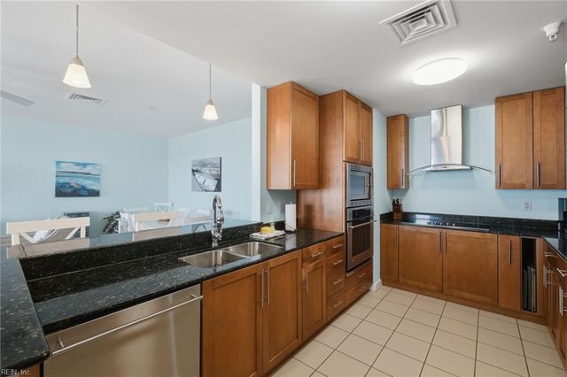 3700 Sandpiper Rd Apt 409, Virginia Beach, VA 23456