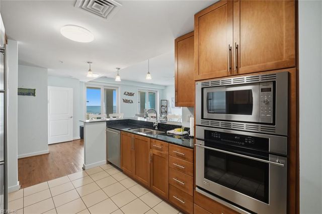 3700 Sandpiper Rd Apt 409, Virginia Beach, VA 23456