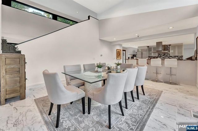 41 Park Way, West Orange, NJ 07052