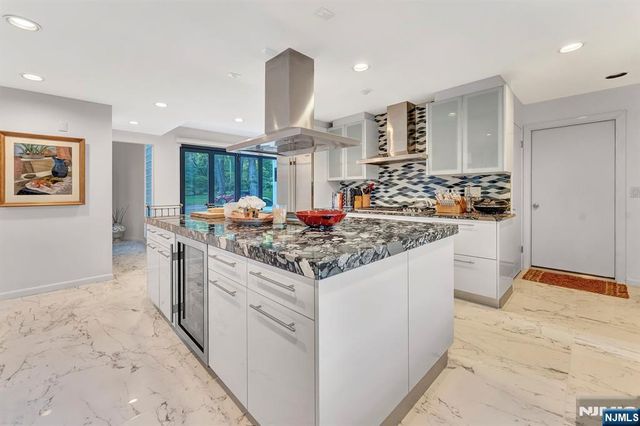 41 Park Way, West Orange, NJ 07052