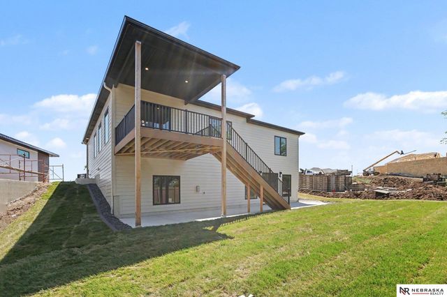 2537 S 102nd Street, Lincoln, NE 68520