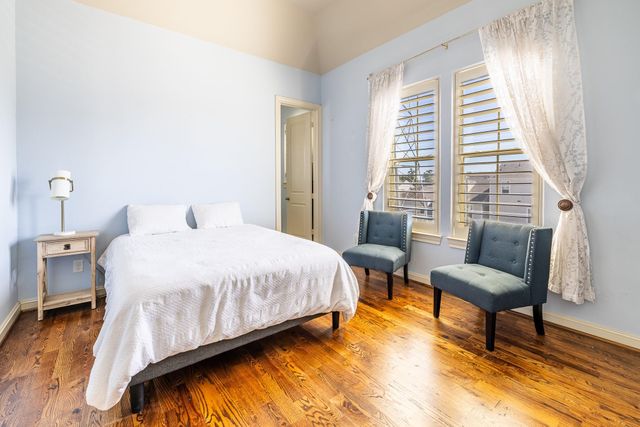 10929 Upland Park, Houston, TX 77043