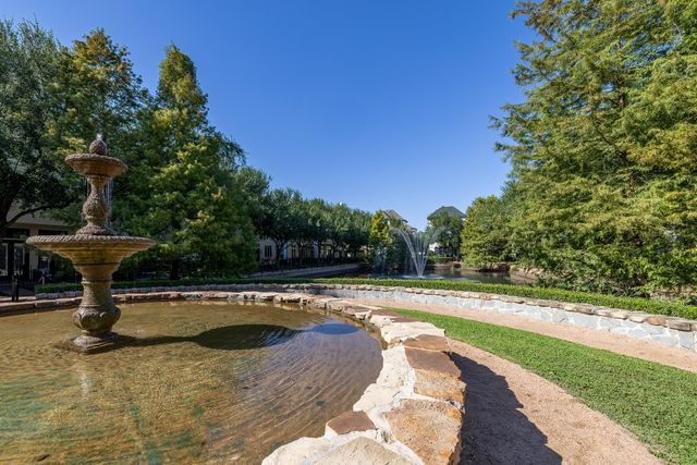 10929 Upland Park, Houston, TX 77043