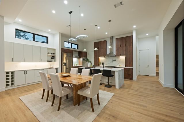 1108 Castile RD, Austin, TX 78733