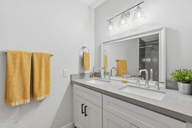 1870 E TULANE Drive, Tempe, AZ 85283