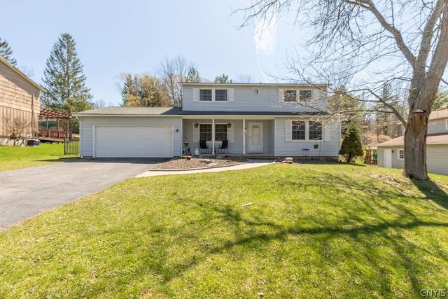 4579 Red Fox Drive, Manlius, NY 13104