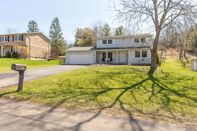 4579 Red Fox Drive, Manlius, NY 13104