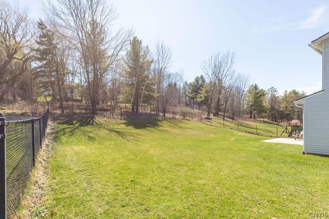 4579 Red Fox Drive, Manlius, NY 13104