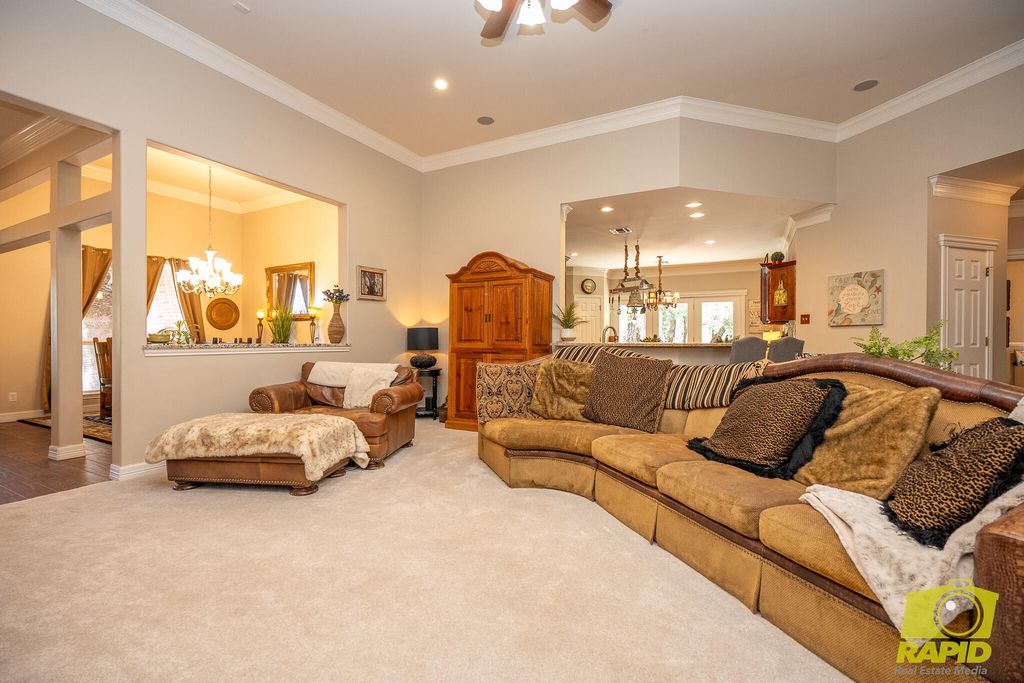 Image 11 of property listing at 6250 Green Oaks Drive, Christoval, TX 76935