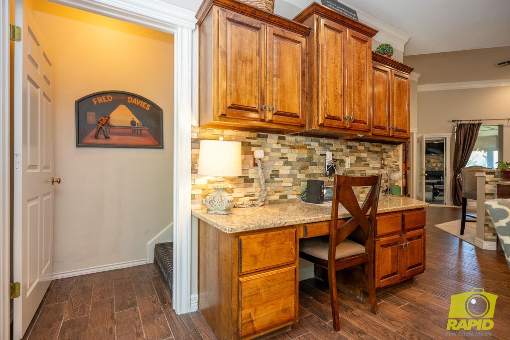 Image 14 of property listing at 6250 Green Oaks Drive, Christoval, TX 76935