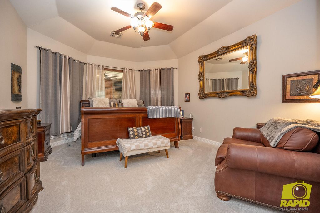 Image 19 of property listing at 6250 Green Oaks Drive, Christoval, TX 76935