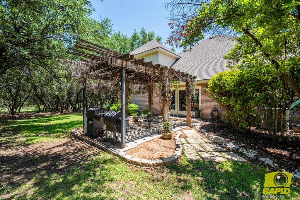 Image 51 of property listing at 6250 Green Oaks Drive, Christoval, TX 76935