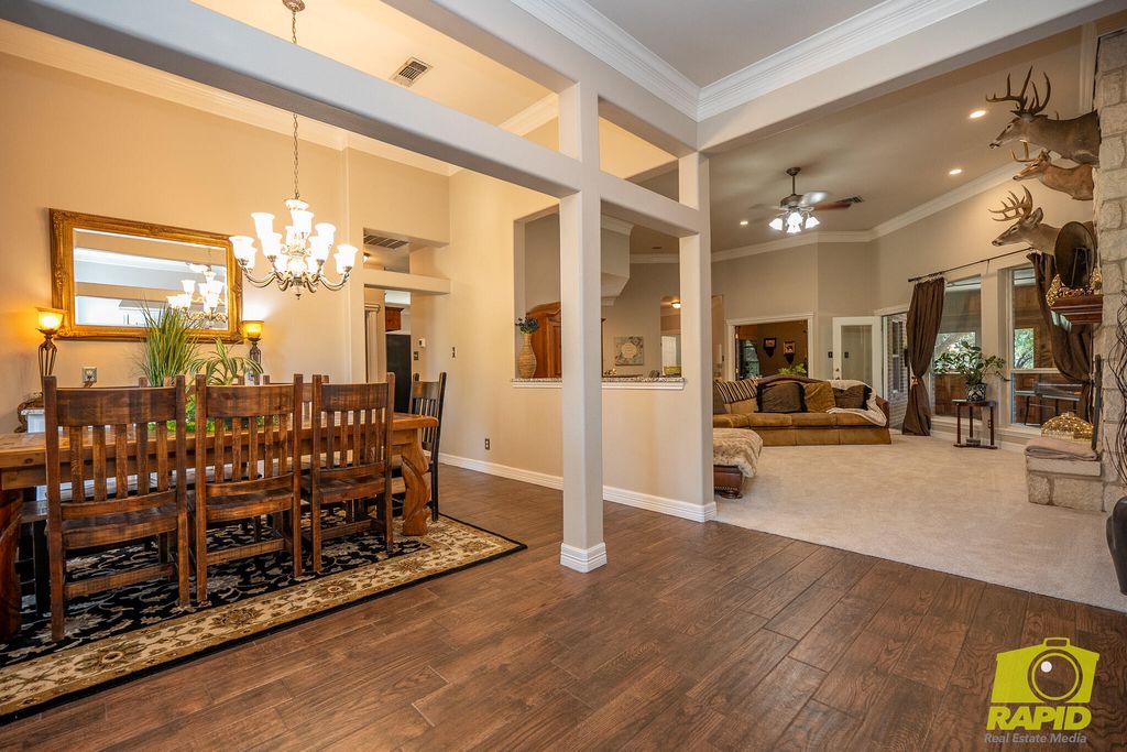 Image 7 of property listing at 6250 Green Oaks Drive, Christoval, TX 76935
