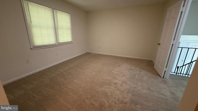 1502 CERRITOS CT, Vienna, VA 22182
