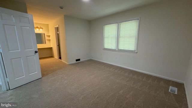 1502 CERRITOS CT, Vienna, VA 22182